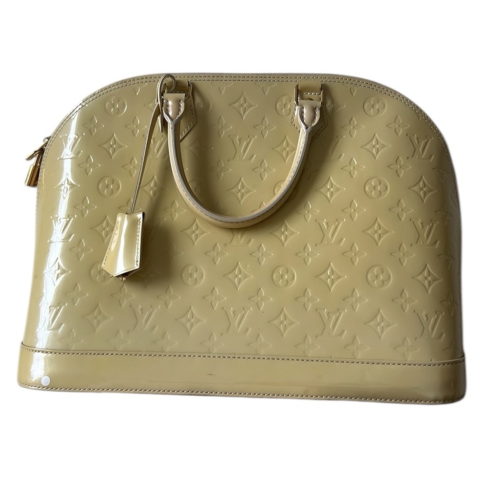 LOUIS VUITTON Vernis Alma GM Blanc Corail